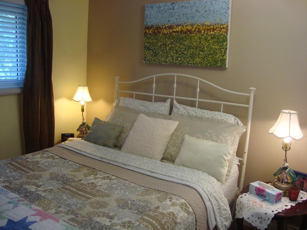 Paddington Place Bed & Breakfast Oshawa Exterior foto