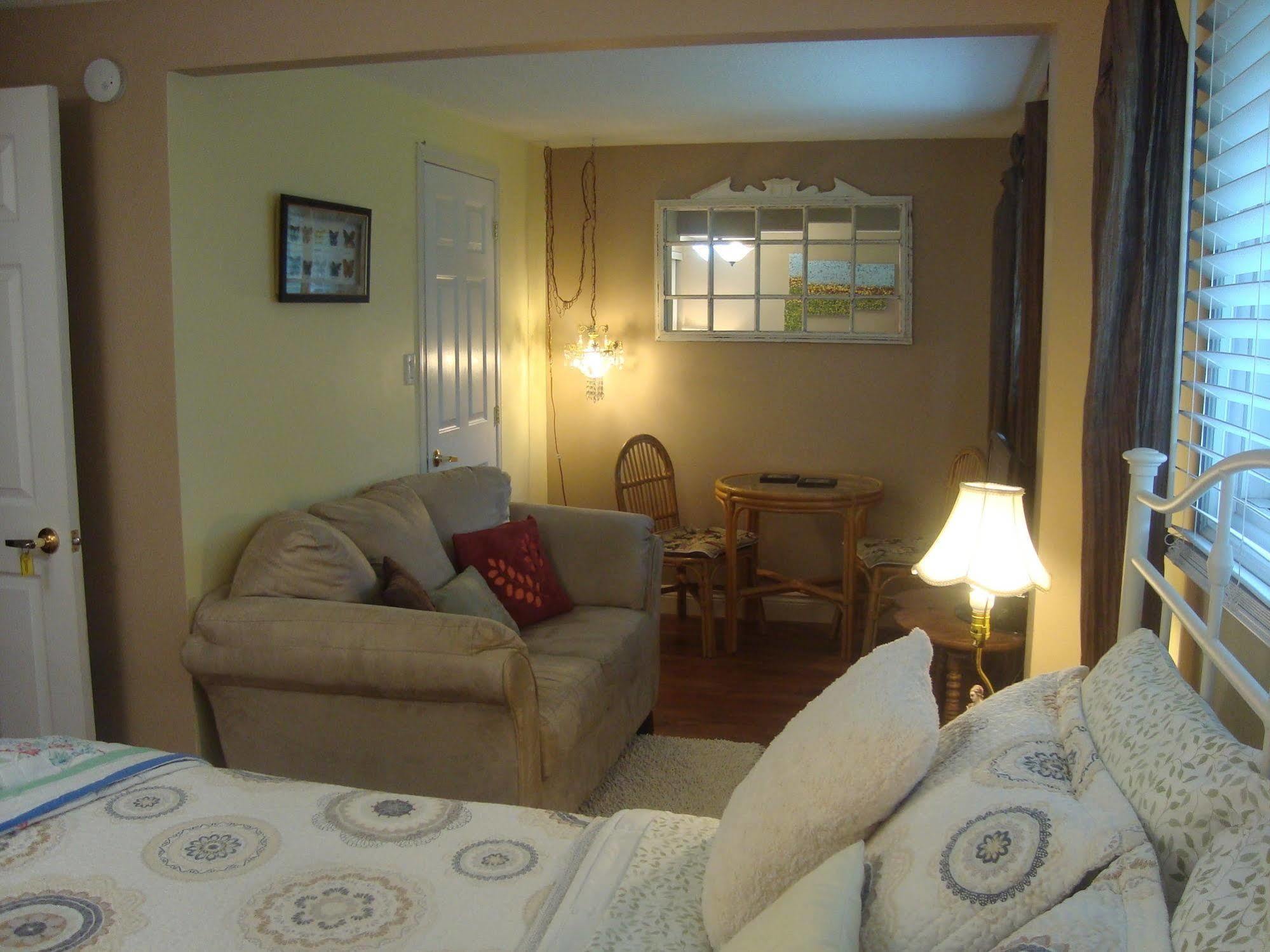 Paddington Place Bed & Breakfast Oshawa Exterior foto